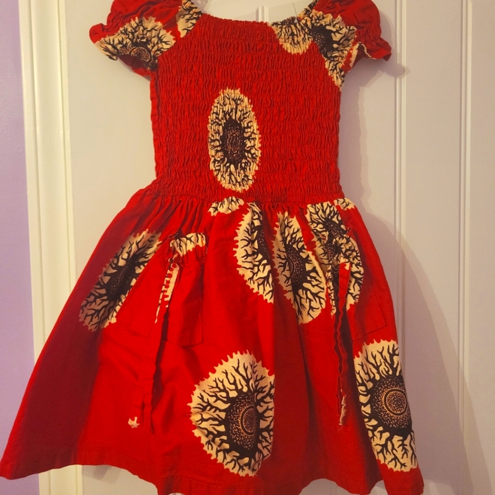 Kenyan girls dress size 3T